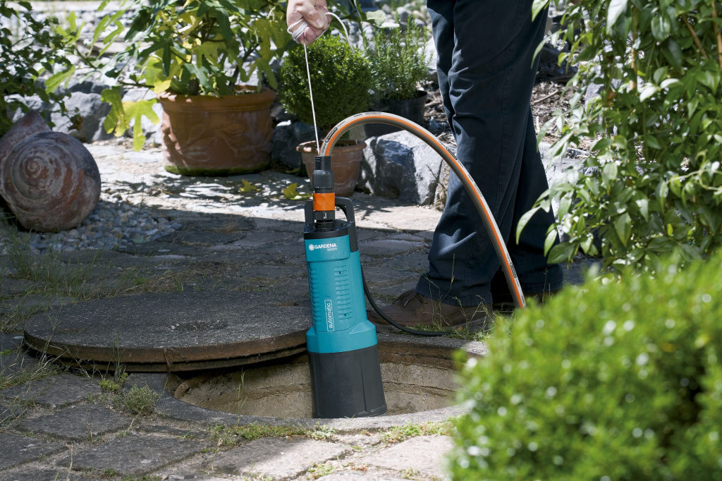 Как прокачать электрический насос для воды
